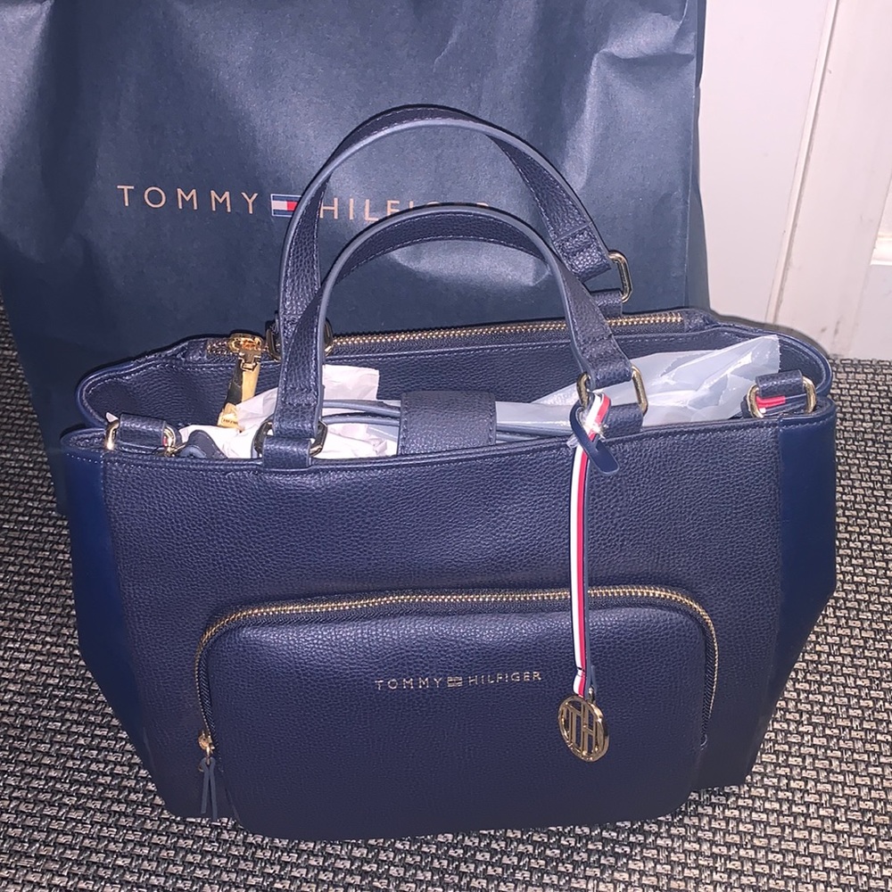 New 👜 Tommy